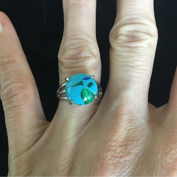 Blue and Green Stone Fashion Ring - Picture 1 of 6
